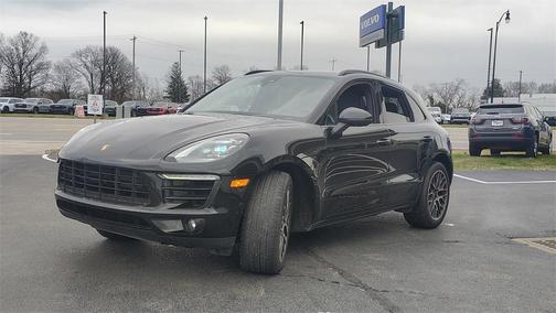 2017 Porsche Macan S