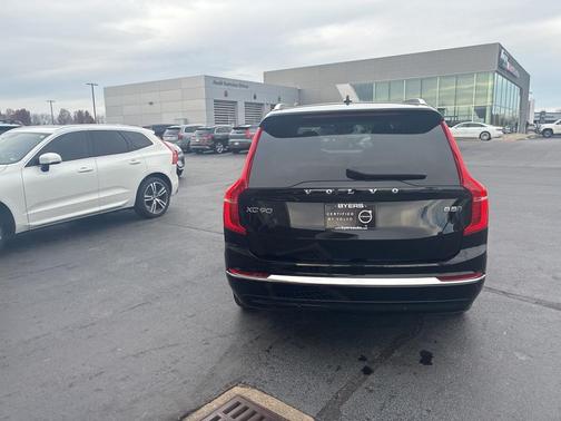 2024 Volvo XC90 B5 Core