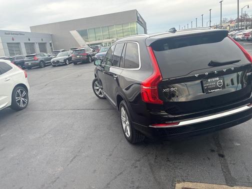 2024 Volvo XC90 B5 Core