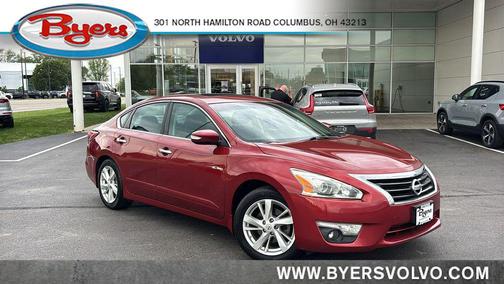 Cayenne Red Pearl 2015 Nissan Altima 2.5 SV