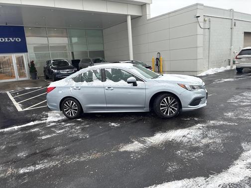 2019 Subaru Legacy Premium
