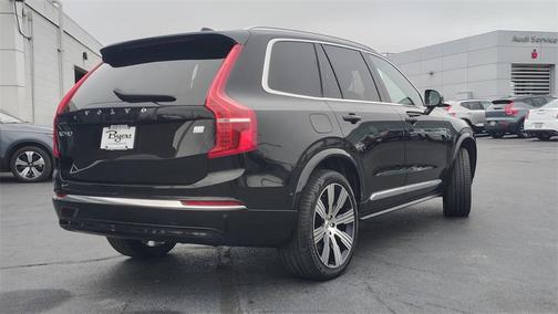 2024 Volvo XC90 Recharge Plug-In Hybrid Ultimate
