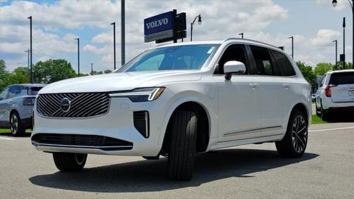 2025 Volvo XC90 Plug-In Hybrid T8 Ultra