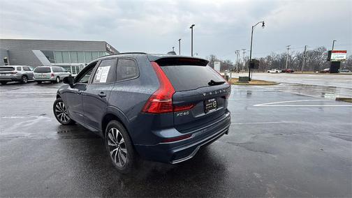 2025 Volvo XC60 B5 Plus