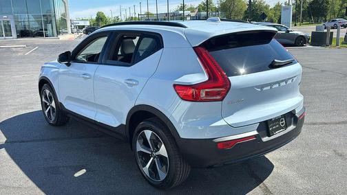 Cloud Blue 2026 Volvo XC40 B5 Plus