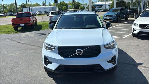 Cloud Blue 2026 Volvo XC40 B5 Plus