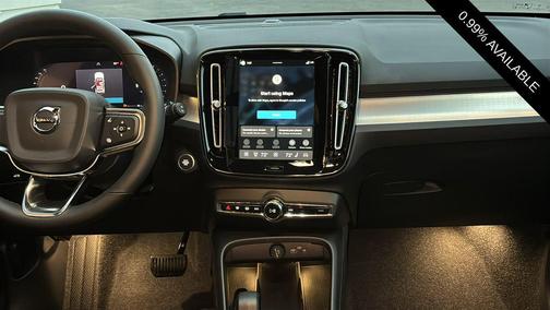 2026 Volvo XC40 B5 Ultra Black Edition