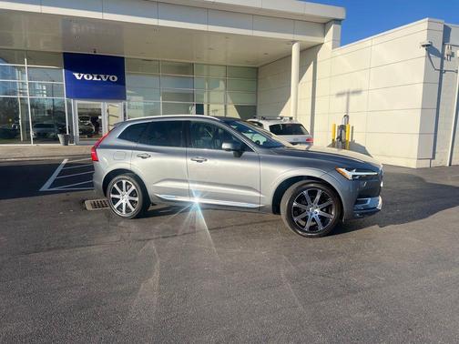 2021 Volvo XC60 T5 Inscription