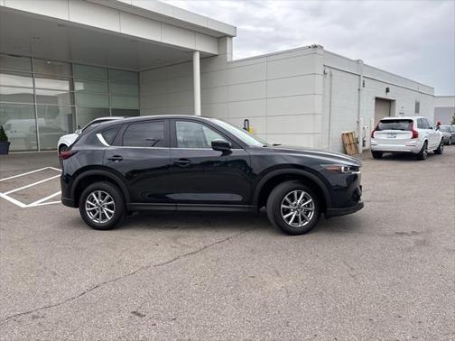 2022 Mazda CX-5 2.5 S Preferred Package