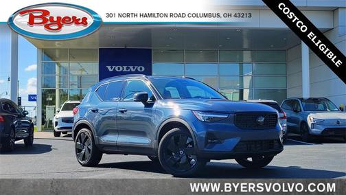 2026 Volvo XC40 B5 Ultra Black Edition