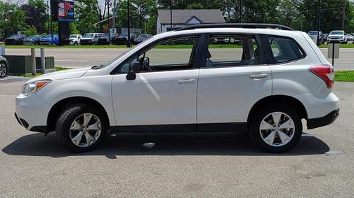 2015 Subaru Forester 2.5i