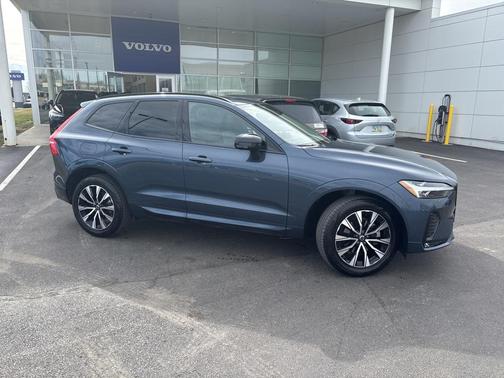 2024 Volvo XC60 B5 Core