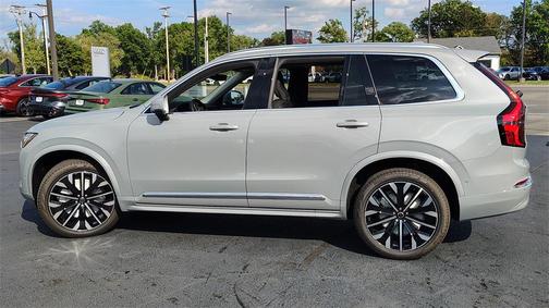 2026 Volvo XC90 B6 Plus 7-Seater