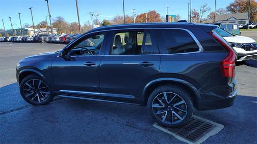 2023 Volvo XC90 B6 Plus 7-Seater