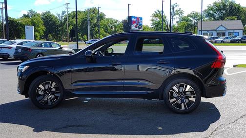 2026 Volvo XC60 B5 Core