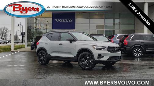 Vapour Grey Metallic 2026 Volvo XC40 B5 Ultra Black Edition