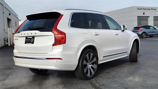 2024 Volvo XC90 Recharge Plug-In Hybrid T8 Plus 6 Passenger