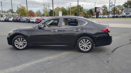 2015 INFINITI Q70 3.7X