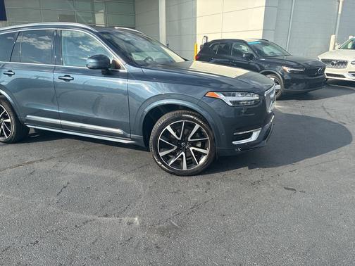 2023 Volvo XC90 B6 Plus 7-Seater