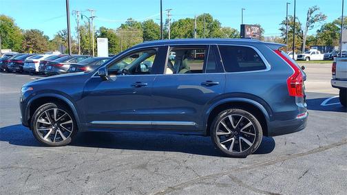 2023 Volvo XC90 B6 Plus 7-Seater