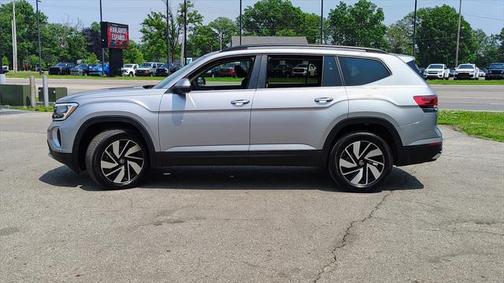 2025 Volkswagen Atlas 2.0T SE w/Technology 4MOTION