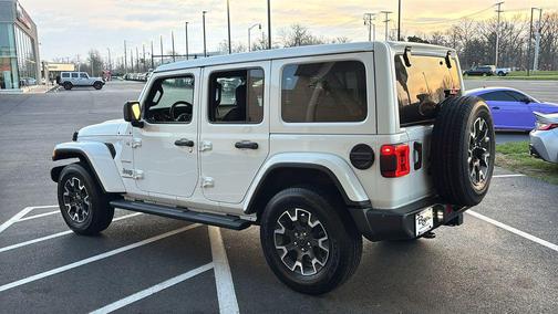 2024 Jeep Wrangler Sahara