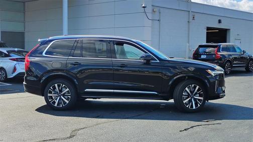 2026 Volvo XC90 B6 Core