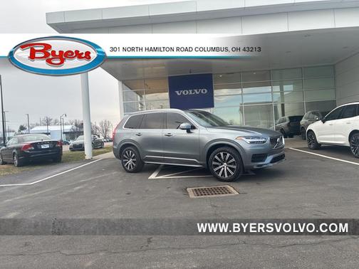 2020 Volvo XC90 T6 Momentum
