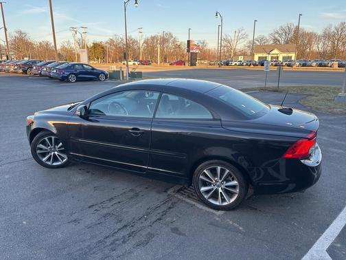 2013 Volvo C70 T5