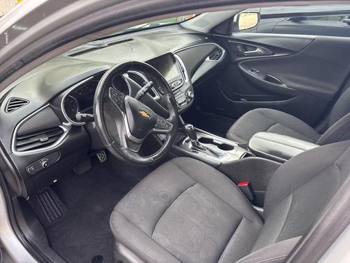 2016 Chevrolet Malibu 1LT