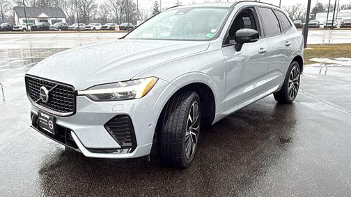 2025 Volvo XC60 B5 Plus