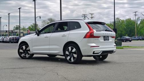 2024 Volvo XC60 Recharge Plug-In Hybrid Ultimate