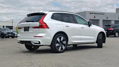 2024 Volvo XC60 Recharge Plug-In Hybrid Ultimate