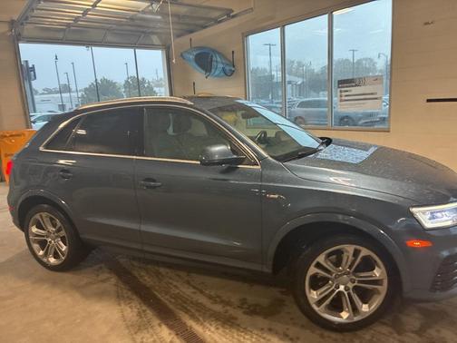 2017 Audi Q3 2.0T Prestige