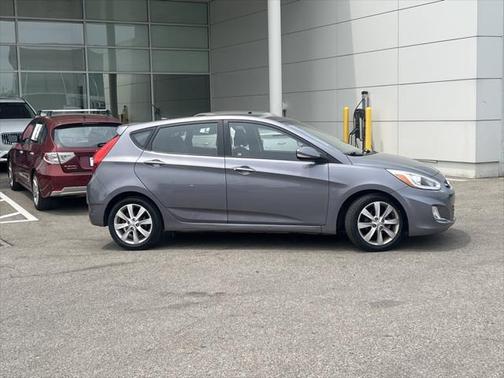 2014 Hyundai Accent SE
