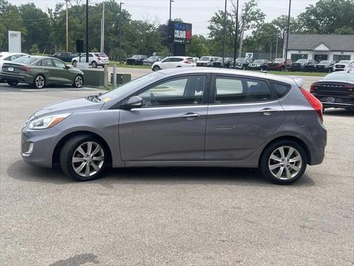 2014 Hyundai Accent SE
