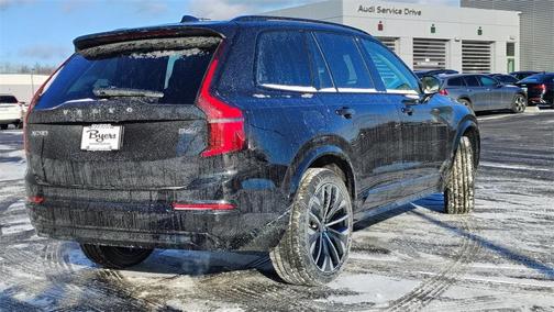 2026 Volvo XC90 B6 Ultra