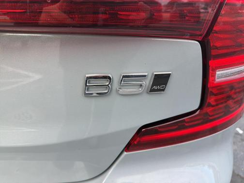 2025 Volvo S60 B5 Core