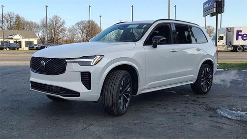 2026 Volvo XC90 B6 Ultra