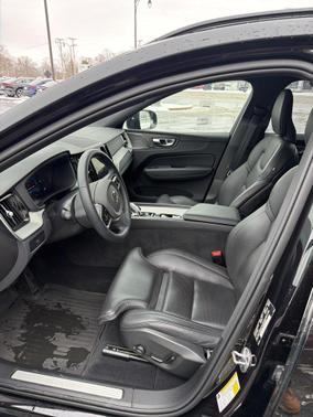 2024 Volvo XC60 Ultimate