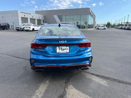 Sporty Blue 2023 Kia Forte GT