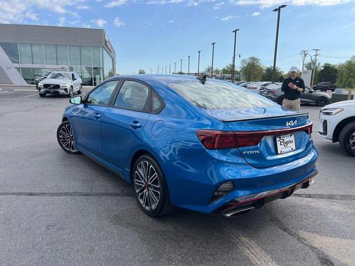 Sporty Blue 2023 Kia Forte GT