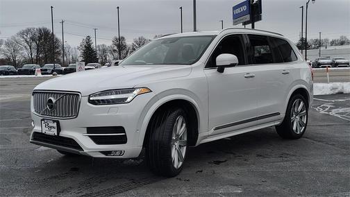 2019 Volvo XC90 T6 Inscription