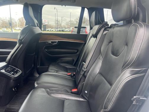 2019 Volvo XC90 T6 Inscription