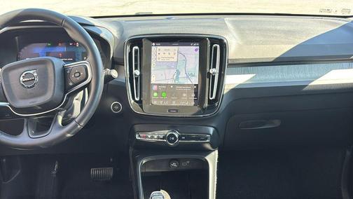 Crystal White 2026 Volvo XC40 B5 Plus