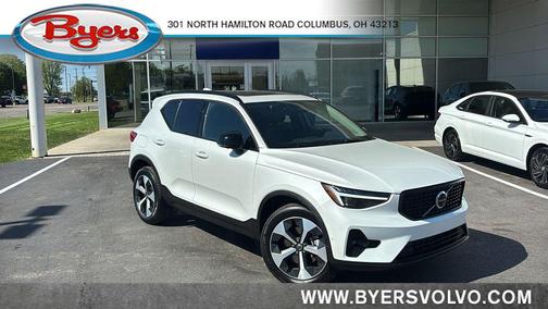 Crystal White 2026 Volvo XC40 B5 Plus
