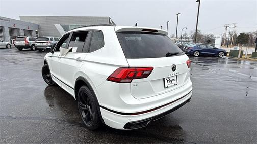 2023 Volkswagen Tiguan 2.0T SE R-Line Black 4MOTION