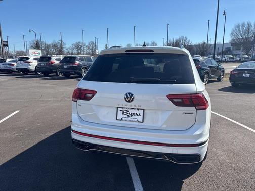 2023 Volkswagen Tiguan 2.0T SE R-Line Black 4MOTION