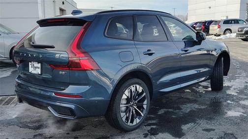 2026 Volvo XC60 B5 Plus