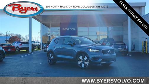 2021 Volvo XC40 T5 Momentum